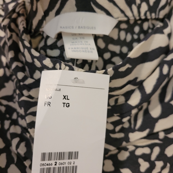 Brand new with tags H&M Maternity Skirt - Picture 5 of 5